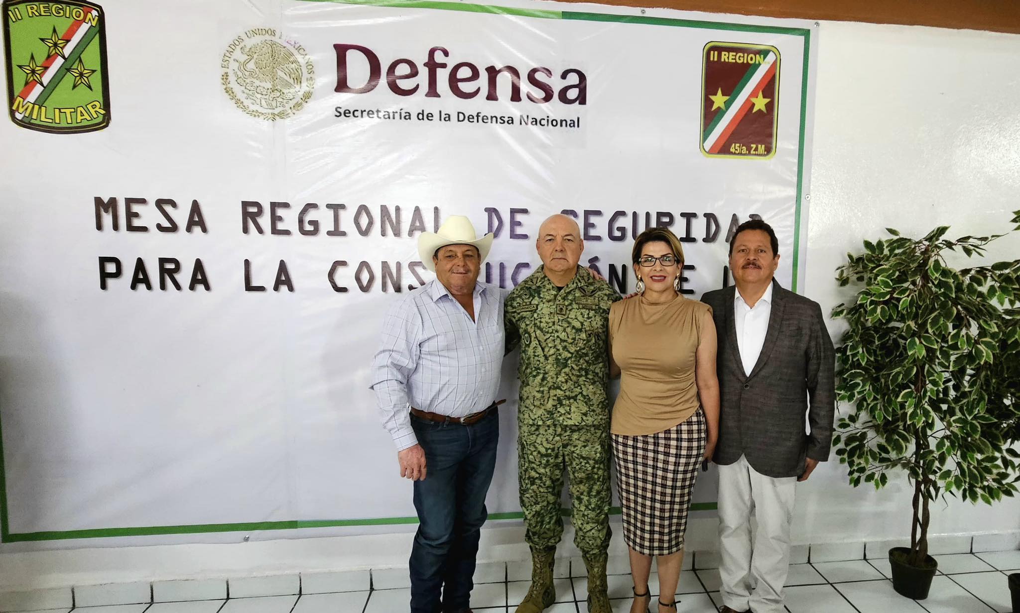 Mesa Regional de Seguridad para la Construcción de la Paz Mesa Regional de Seguridad para la Construcción de la Paz