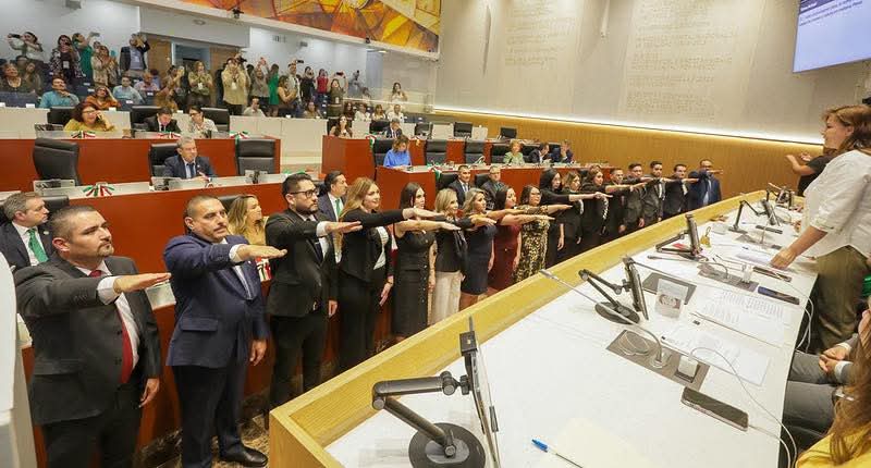 Toma protesta majistrados Toma protesta majistrados